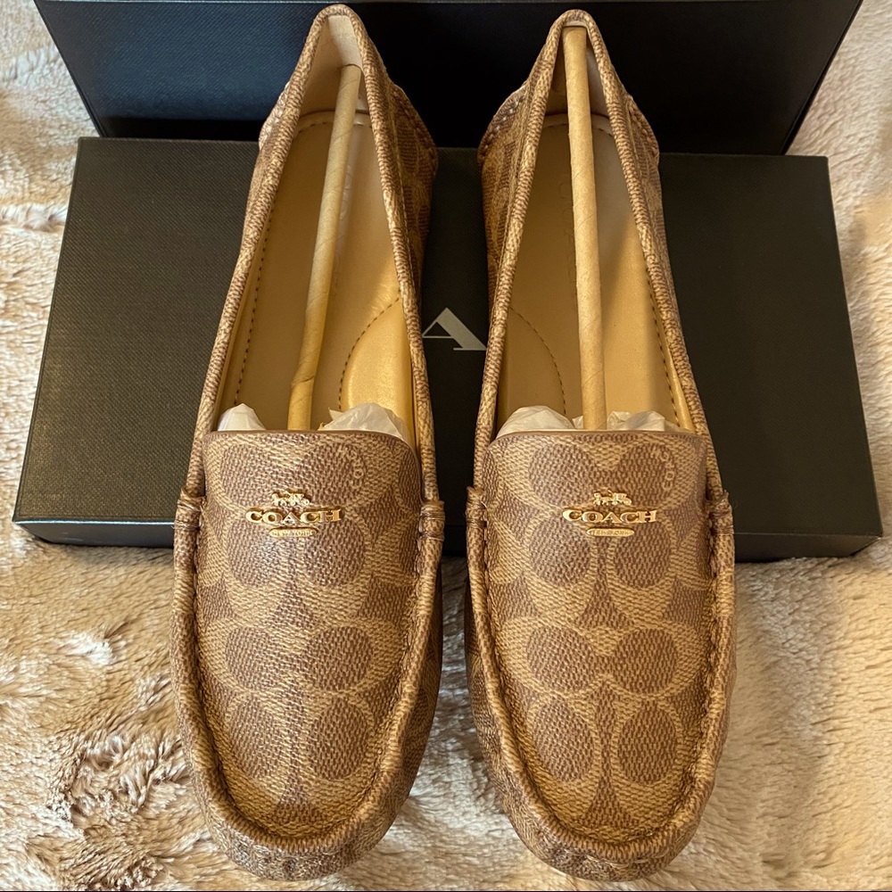 NWT Coach flats size 9